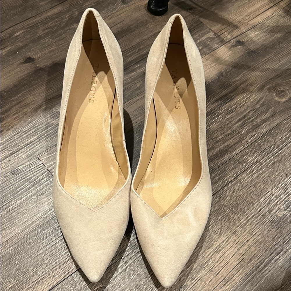 Talbots Classic Cream Heels